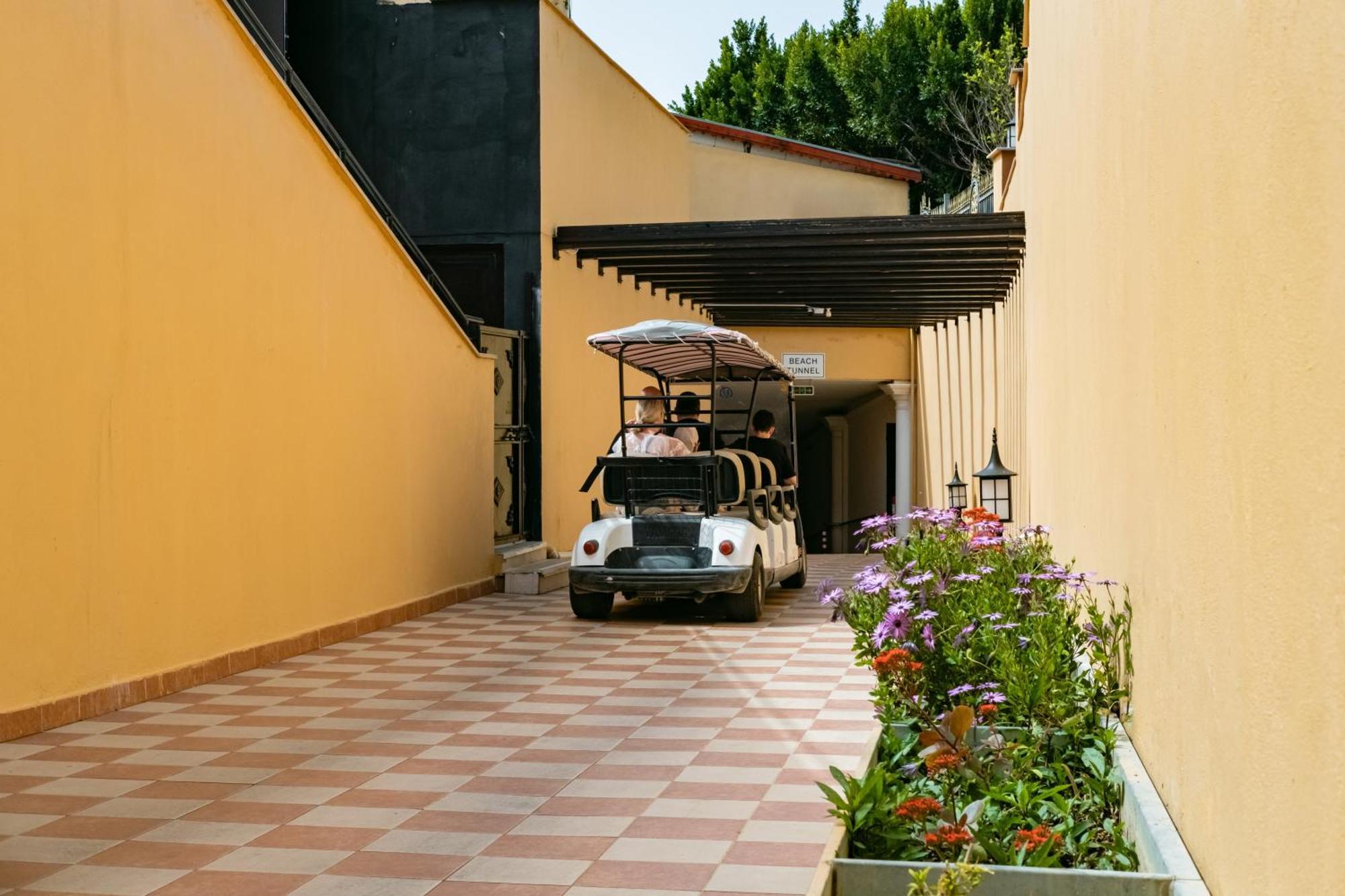 Villa Side Residence Luaran gambar