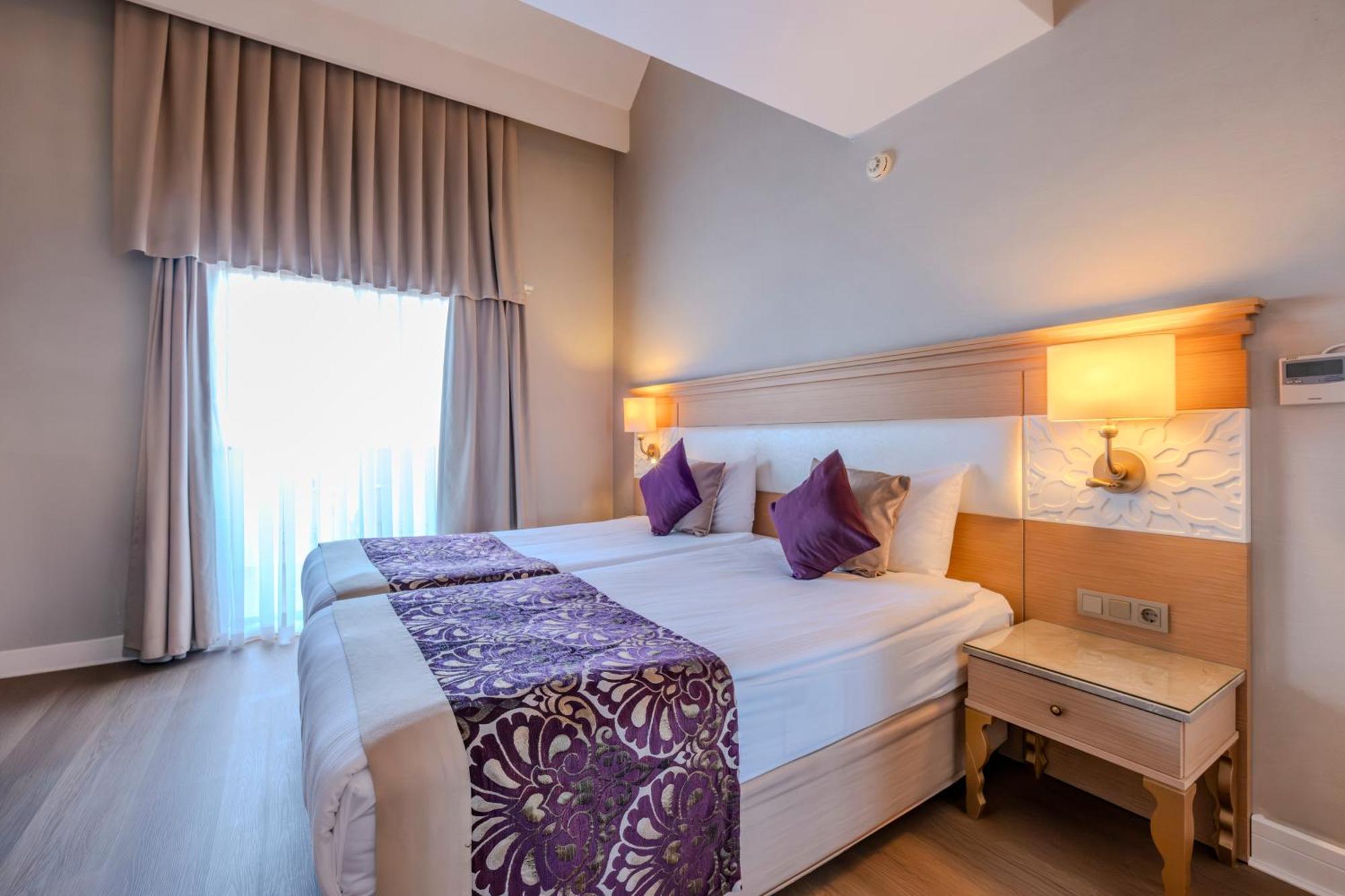 Villa Side Residence Luaran gambar